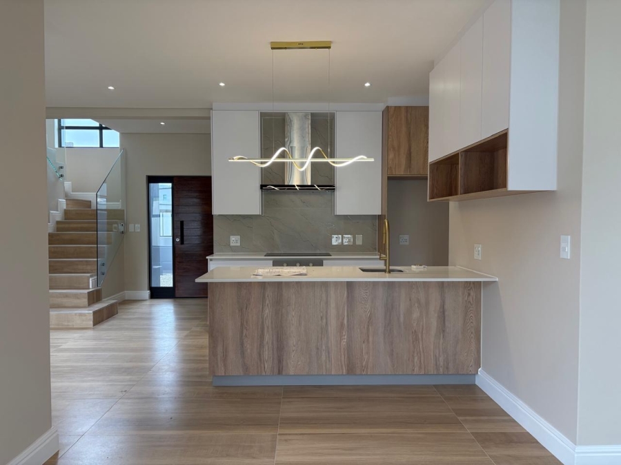 3 Bedroom Property for Sale in Sandown Western Cape
